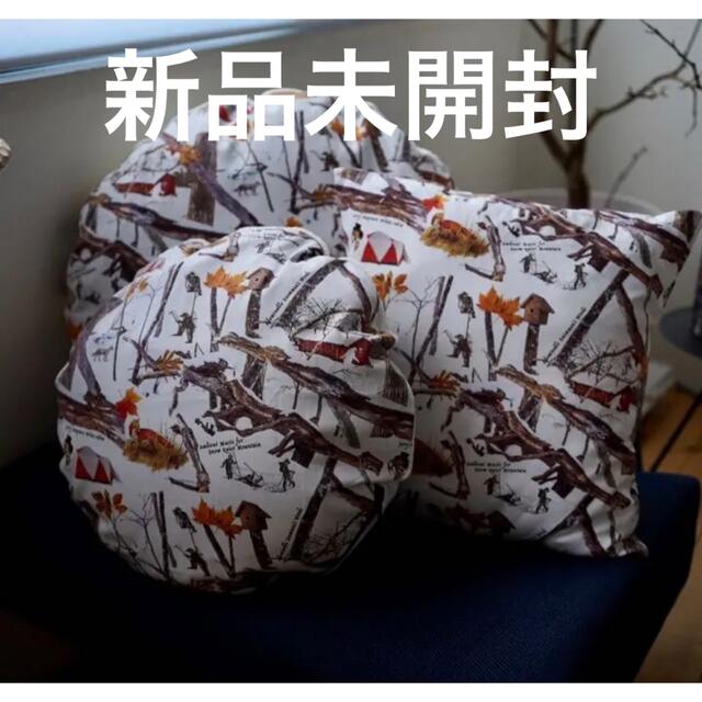 Jerry Ukai × HALF TRACK PRODUCT cushions - library.iainponorogo.ac.id