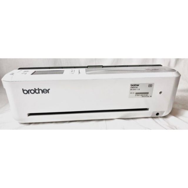 ブラザー  カッティングマシン　brother ScanNCut CM300