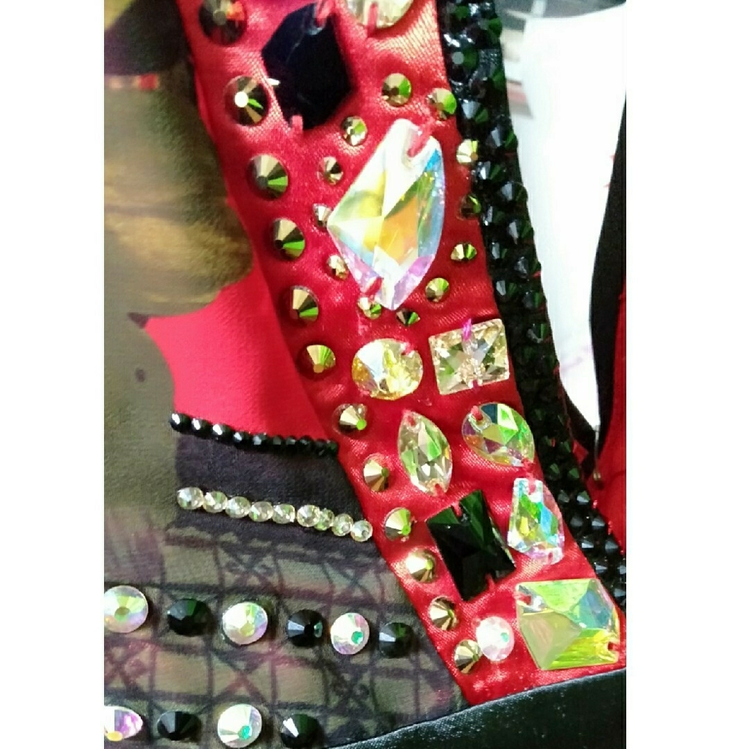 和風ドレス赤✨大量にストーンデコ✨送料無料✨セール期間中 レディースのワンピース(ロングワンピース/マキシワンピース)の商品写真