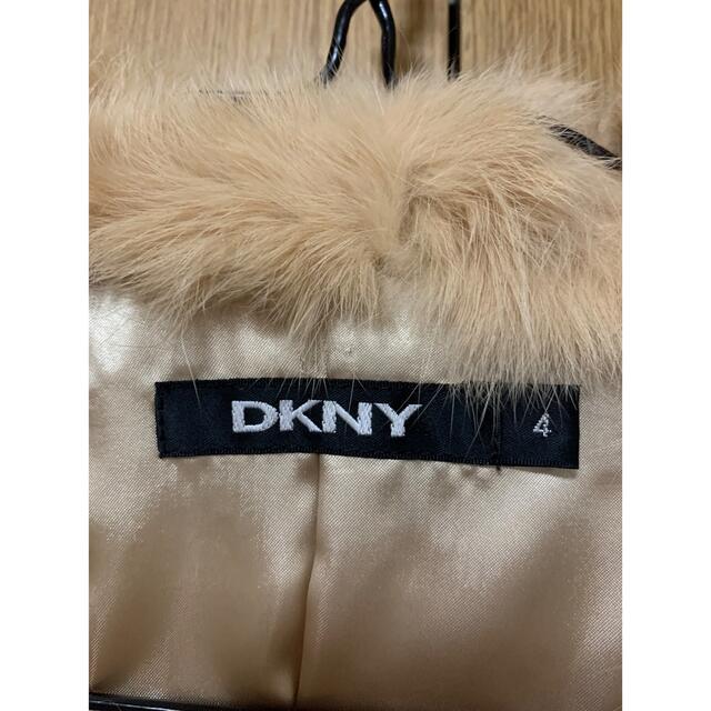 DKNY(ダナキャランニューヨーク)のDKNY  ファージャケット レディース レディースのジャケット/アウター(毛皮/ファーコート)の商品写真