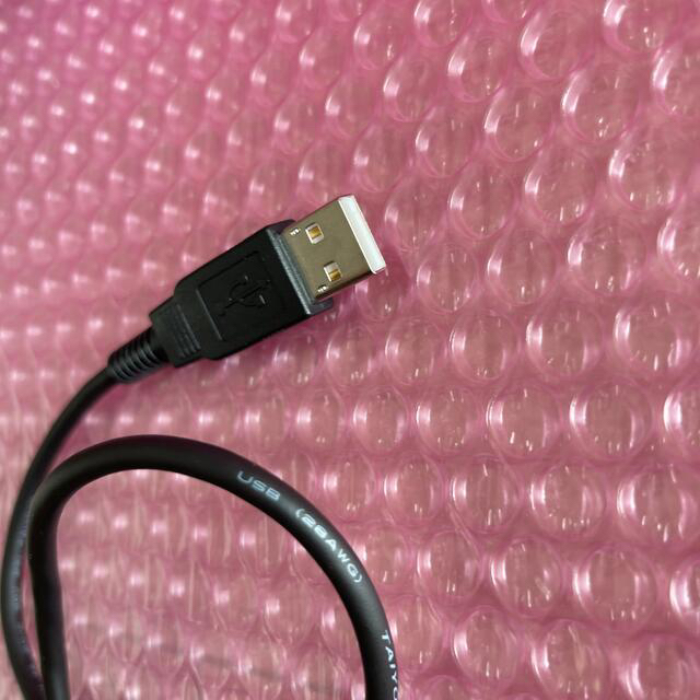 IODATA(アイオーデータ)のI・O DATA  USB 外付けFDドライブ [ USB-FDX1BK ] スマホ/家電/カメラのPC/タブレット(PC周辺機器)の商品写真