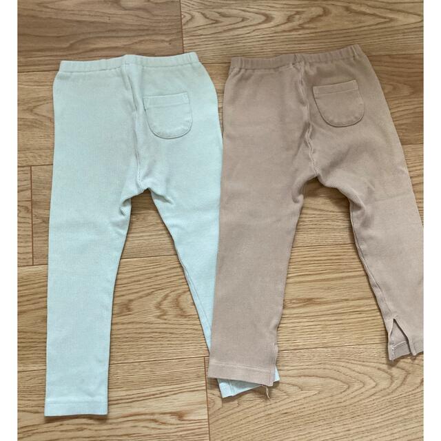 UNIQLO(ユニクロ)のユニクロ　レギンス  リブ　2枚セット　100 キッズ/ベビー/マタニティのキッズ服女の子用(90cm~)(パンツ/スパッツ)の商品写真