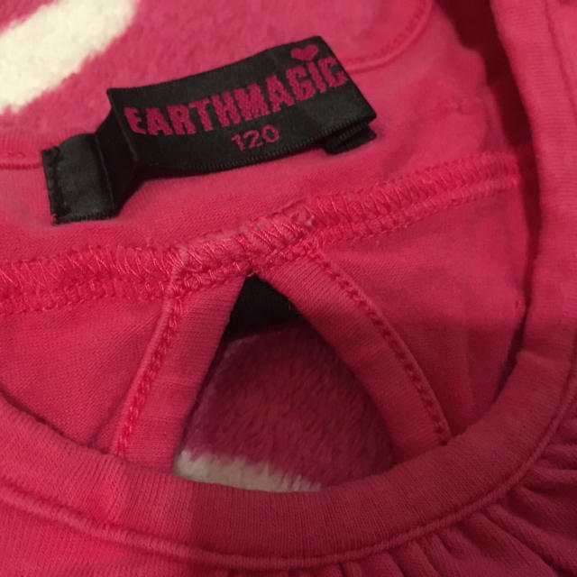 EARTHMAGIC(アースマジック)の☆がやがや☆様専用 アースマジック アイスクリーム Tシャツ 120 キッズ/ベビー/マタニティのキッズ服女の子用(90cm~)(Tシャツ/カットソー)の商品写真