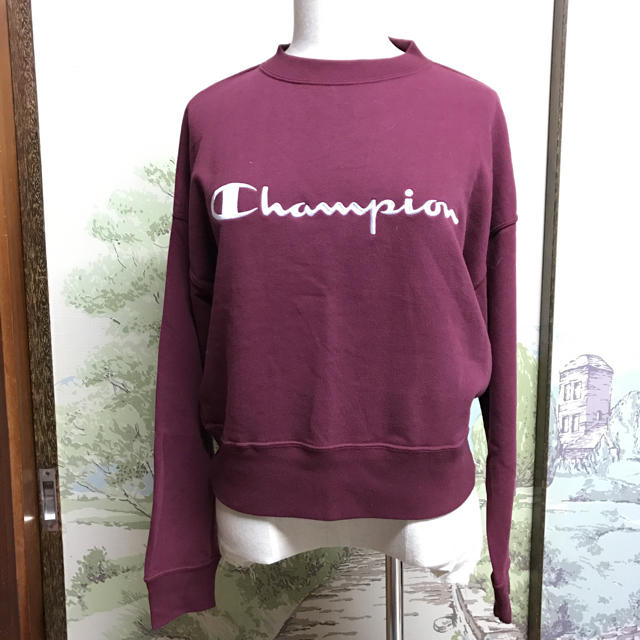 E hyphen world gallery(イーハイフンワールドギャラリー)のイーハイ♡championコラボ レディースのトップス(トレーナー/スウェット)の商品写真