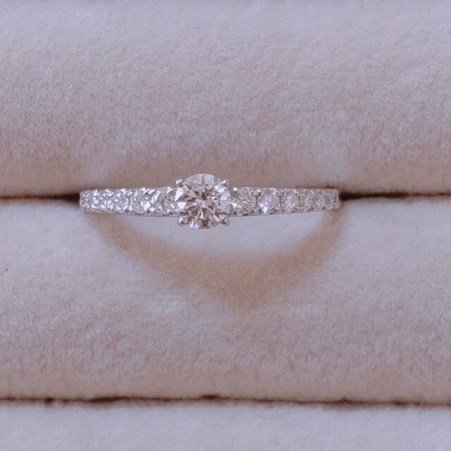 最高級　ダイヤモンドリング レディースのアクセサリー(リング(指輪))の商品写真