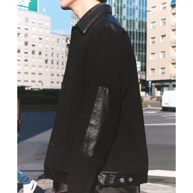 DRIES VAN NOTEN(ドリスヴァンノッテン)のROLD SKOV NEW WEST JACKET BLACK メンズのジャケット/アウター(レザージャケット)の商品写真