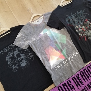 ONE OK ROCKワンオクロックTシャツタオルセット販売