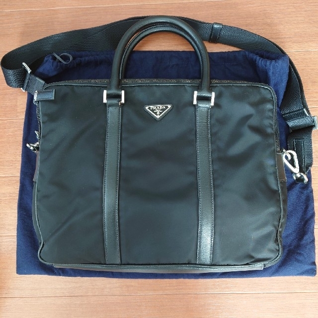 PRADA(プラダ)のいち様　専用◆プラダ◆メンズ　ビジネスショルダーバック中古 メンズのバッグ(ショルダーバッグ)の商品写真