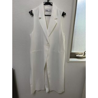 ZARA(ベスト/ジレ ・ ホワイト/白色系)のフリマアイテム一覧 ZARA(ベスト/ジレ ・ ホワイト/白色系)のフリマアイテム一覧