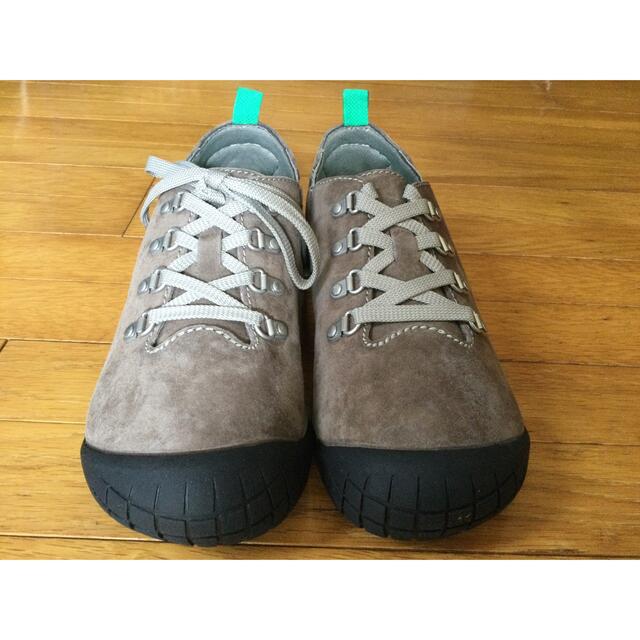 MERRELL(メレル)の【最終値下げ】未使用★メレル★パスウェイレース★レディース23.5cm レディースの靴/シューズ(スニーカー)の商品写真