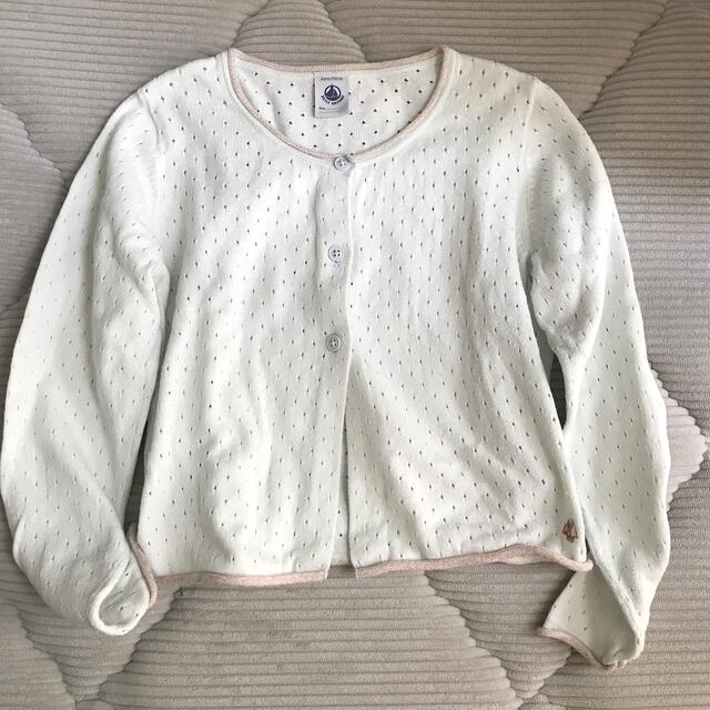 PETIT BATEAU(プチバトー)のPETIT BATEAU 6ans 綿カーディガン キッズ/ベビー/マタニティのキッズ服女の子用(90cm~)(カーディガン)の商品写真