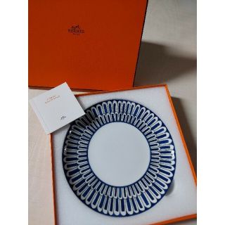 エルメス(Hermes)のラスト！新品 HERMES エルメス ブルーダイユール  デザートプレート２枚(食器)