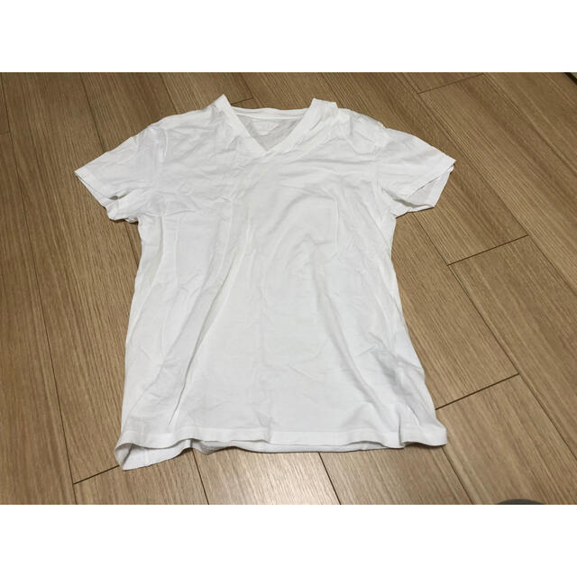PRADA(プラダ)のヴィヴィ様専用。プラダ パックTシャツ ホワイト XS Vネック メンズのトップス(Tシャツ/カットソー(半袖/袖なし))の商品写真