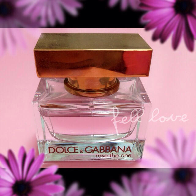 DOLCE&GABBANA(ドルチェアンドガッバーナ)の値下げ！ドルガバ♡ローズザワン コスメ/美容の香水(香水(女性用))の商品写真