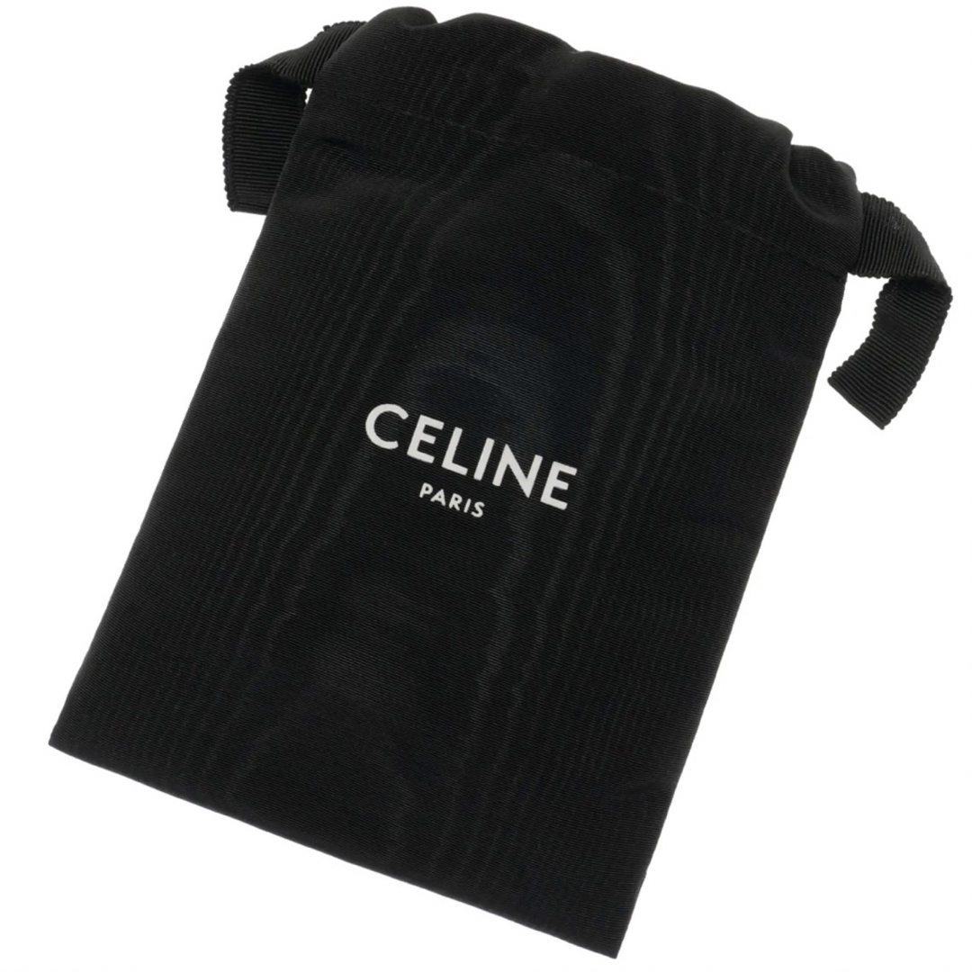 celine(セリーヌ)の【新品】新ロゴ✨コンパクト ジップドウォレット /ブラック レディースのファッション小物(財布)の商品写真