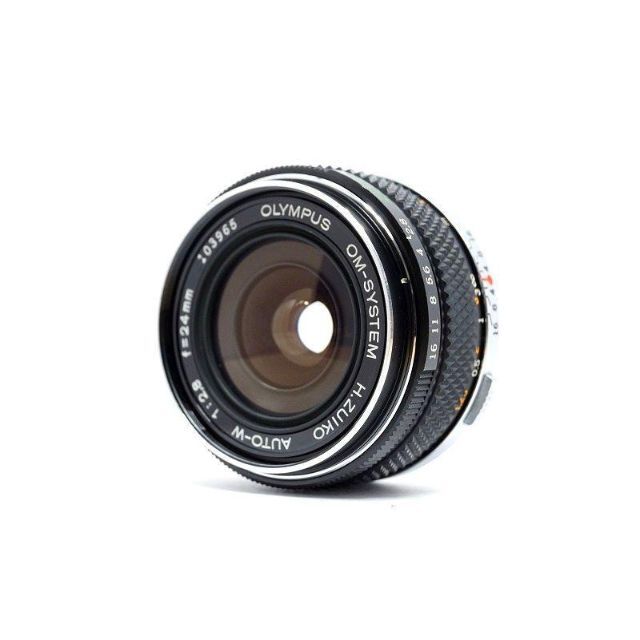 OLYMPUS(オリンパス)のアダプター付 OLYMPUS H.ZUIKO AUTO-W 24mm F2.8 スマホ/家電/カメラのカメラ(レンズ(単焦点))の商品写真