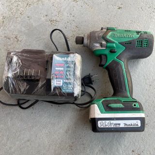 マキタ(Makita)のインパクトドライバ(工具/メンテナンス)