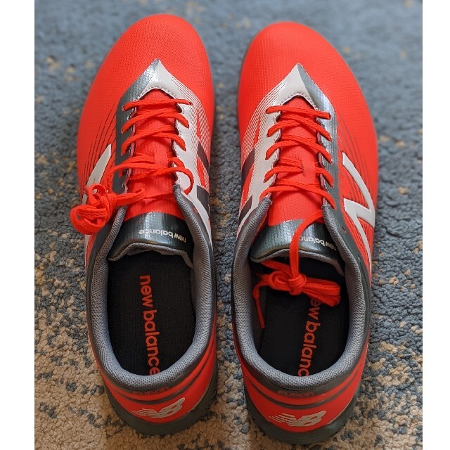 New Balance(ニューバランス)のニューバランス サッカー フットサル フューロン ディスパッチ　28.5cm スポーツ/アウトドアのサッカー/フットサル(シューズ)の商品写真