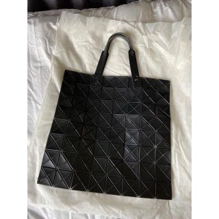 イッセイミヤケ(ISSEY MIYAKE)のBAOBAO マットブラック　10x10(トートバッグ)