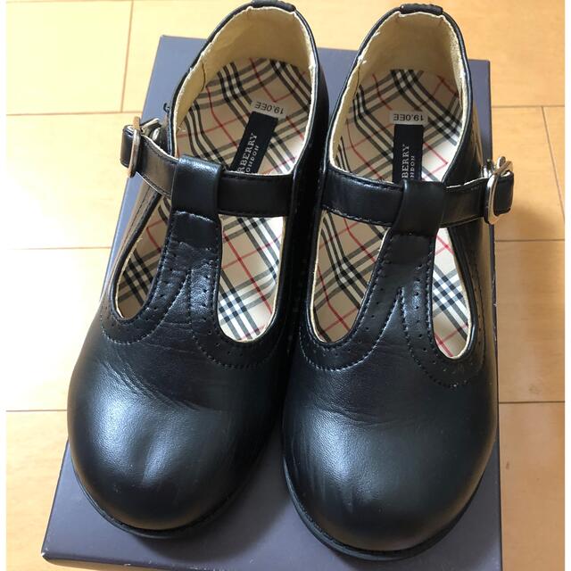 BURBERRY(バーバリー)のBURBERRY フォーマルシューズ19cm キッズ/ベビー/マタニティのキッズ靴/シューズ(15cm~)(フォーマルシューズ)の商品写真