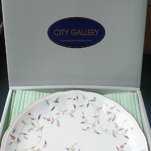 【値下げしました‼️】パーティー用プレート　city galleryオリジナル