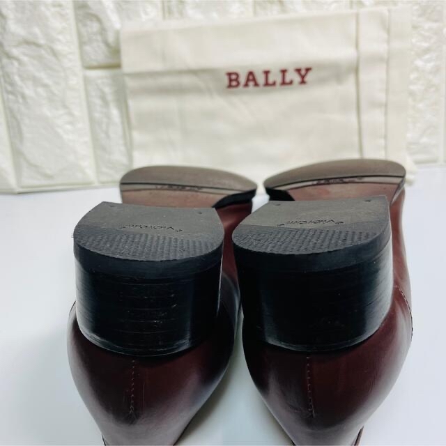 Bally(バリー)のBally スリッポン　ローファー　チェリーブラウン　24.5 レディースの靴/シューズ(ローファー/革靴)の商品写真