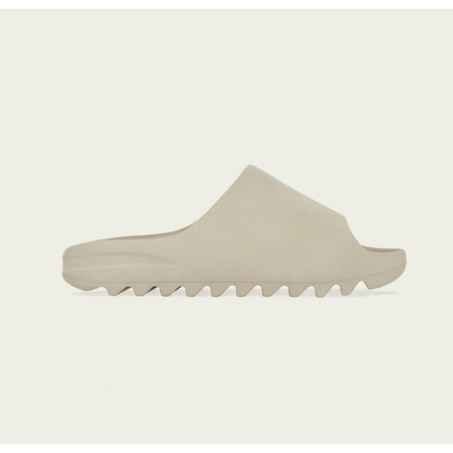 adidas(アディダス)の ADIDAS YEEZY SLIDE "PURE" 新品未使用　28.5 メンズの靴/シューズ(サンダル)の商品写真