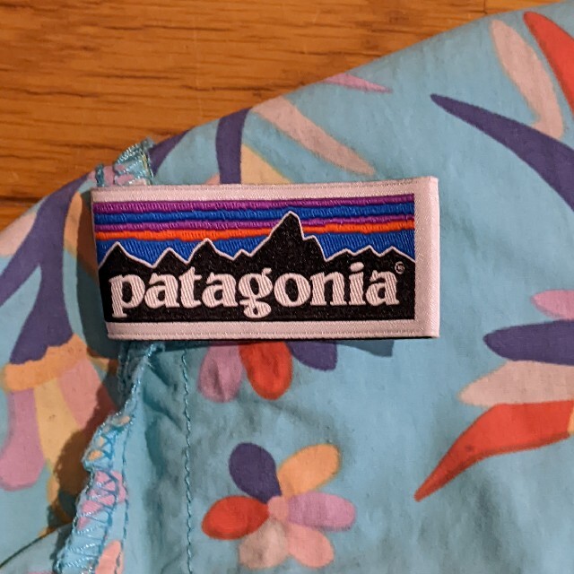 patagonia(パタゴニア)のパタゴニア ウィンドブレイカー上下 110 キッズ/ベビー/マタニティのキッズ服女の子用(90cm~)(ジャケット/上着)の商品写真