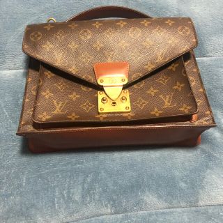 ルイヴィトン(LOUIS VUITTON)のルイヴィトン　モンソー(ハンドバッグ)