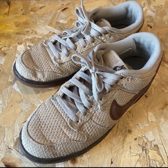 NIKE(ナイキ)のNIKE DUNK LOW HEMP BROWN ダンク 27.5 レア ヘンプ メンズの靴/シューズ(スニーカー)の商品写真