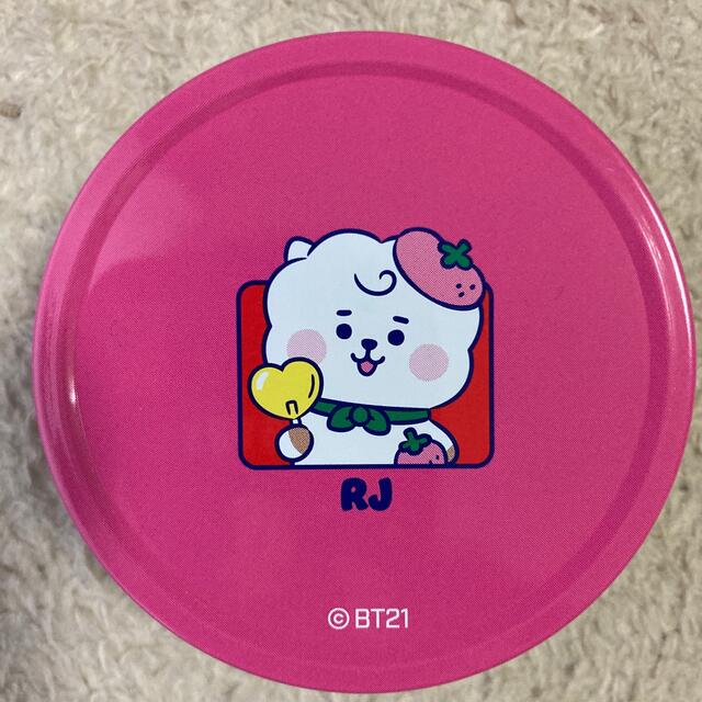 BT21(ビーティーイシビル)のハートbt21プチキャン3個入り 食品/飲料/酒の食品(菓子/デザート)の商品写真