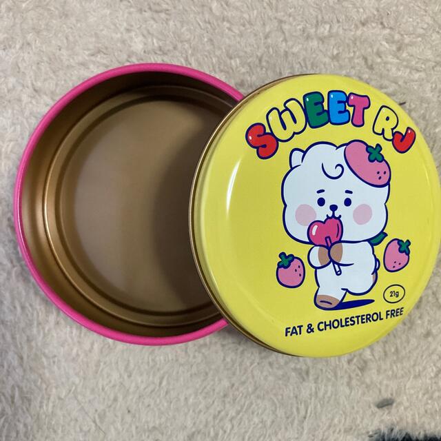 BT21(ビーティーイシビル)のハートbt21プチキャン3個入り 食品/飲料/酒の食品(菓子/デザート)の商品写真