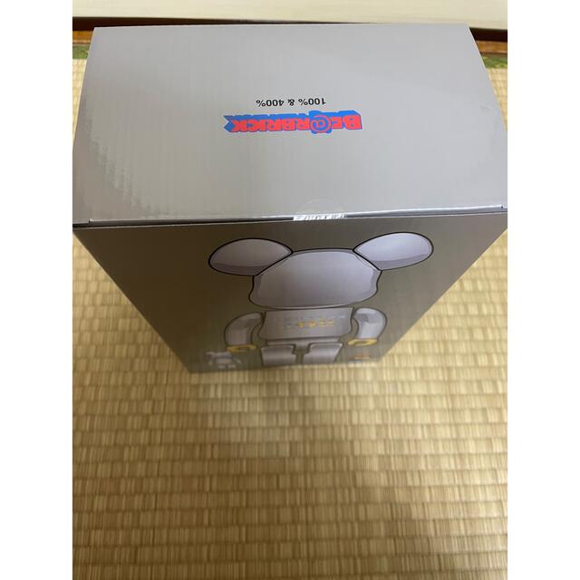 Bearbrick Anniversary Model 100％ ＆ 400％