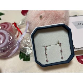 4℃ - ホワイトデーお祝いに🌸春色ピンクサファイア14Kピアスの通販 by