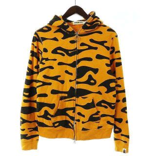 アベイシングエイプ(A BATHING APE)のアベイシングエイプ A BATHING APE パーカー 長袖 S オレンジ 黒(パーカー)