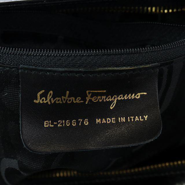 Salvatore Ferragamo(サルヴァトーレフェラガモ)のサルヴァトーレフェラガモ ショルダーバッグ トートバッグ ヴァラリボン 黒 レディースのバッグ(ショルダーバッグ)の商品写真