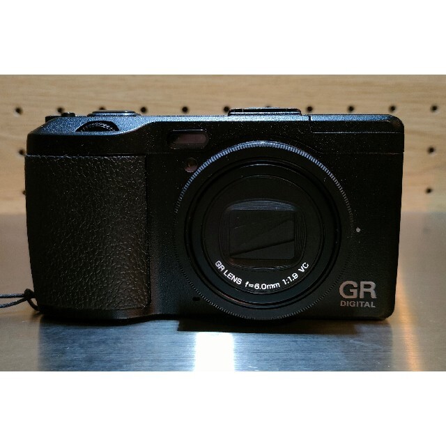 【美品】RICOH GR DIGITAL4 コンパクト デジタルカメラ