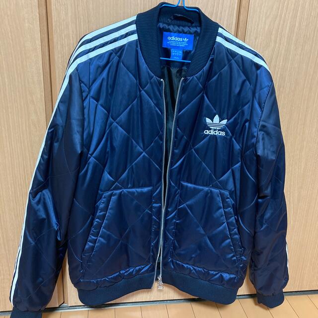 adidas(アディダス)の☆限定価格!!adidas キルティングブルゾン メンズのジャケット/アウター(ブルゾン)の商品写真