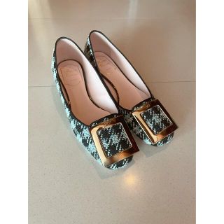 ロジェヴィヴィエ(ROGER VIVIER)の【美品】Roger Vivierパンプス35.5(ハイヒール/パンプス)