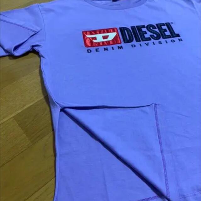 DIESEL(ディーゼル)のDiesel 紫　Tシャツ レディースのトップス(Tシャツ(半袖/袖なし))の商品写真