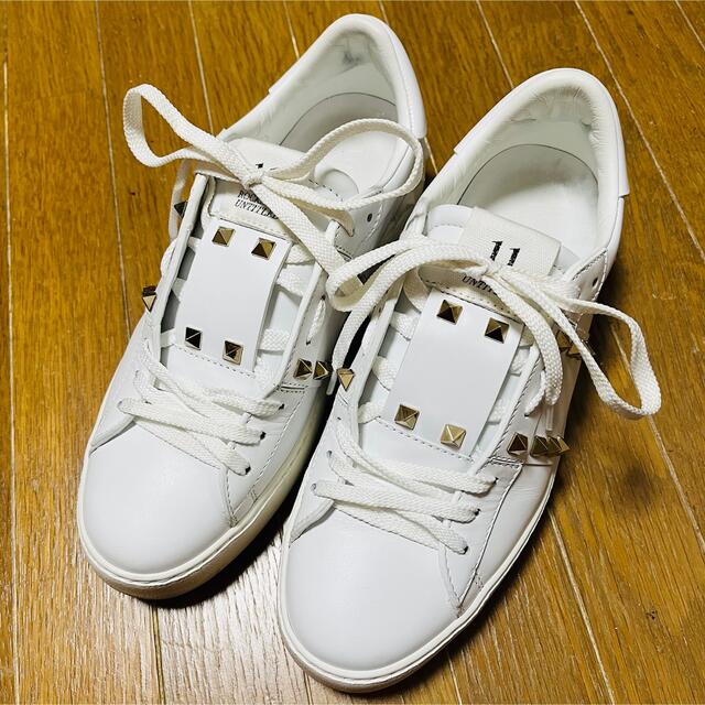 VALENTINO(ヴァレンティノ)のVALENTINO スニーカー　サイズ39 レディースの靴/シューズ(スニーカー)の商品写真