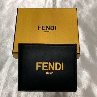 新品◆FENDI ロゴ 折財布 小銭入れ付き 黒(折り財布)