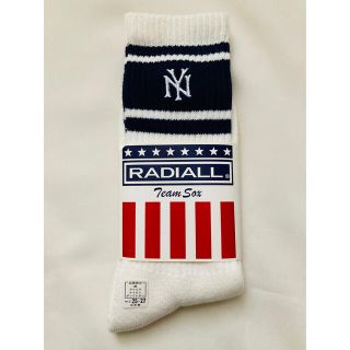 ラディアル(RADIALL)の【新品】RADIALL"NY"ラインソックス(ソックス)