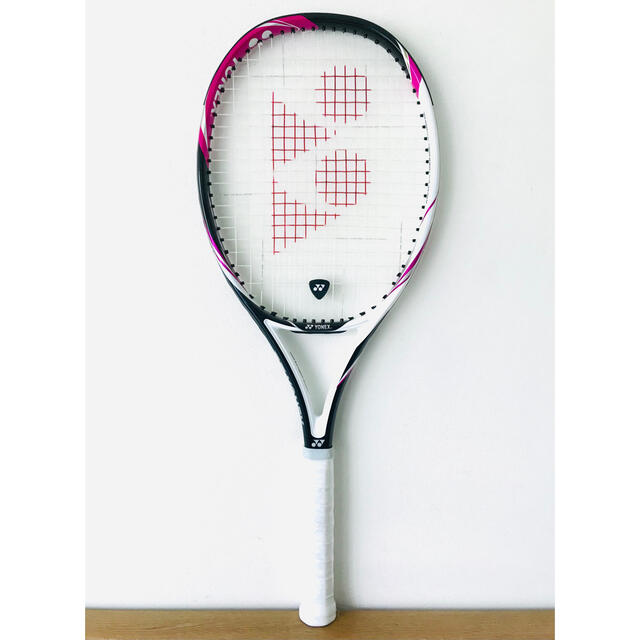 YONEX(ヨネックス)の【新品同様】ヨネックス『ブイコア VCORE スピード』テニスラケット／G2 スポーツ/アウトドアのテニス(ラケット)の商品写真