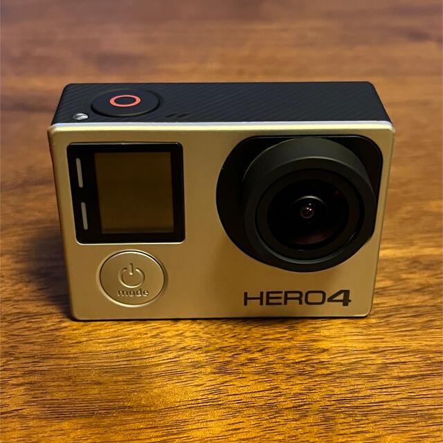 GoPro(ゴープロ)のGoPro HERO4 silver スマホ/家電/カメラのカメラ(コンパクトデジタルカメラ)の商品写真