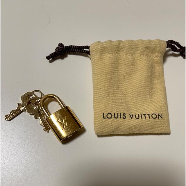 LOUIS VUITTON(ルイヴィトン)のルイヴィトン南京錠 レディースのファッション小物(その他)の商品写真