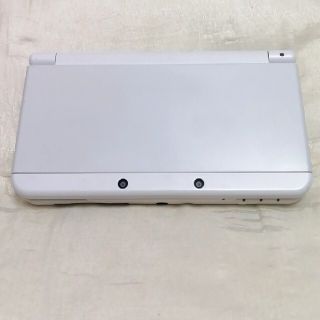 ニンテンドー3DS(ニンテンドー3DS)のnew3ds 本体 ホワイト(携帯用ゲーム機本体)