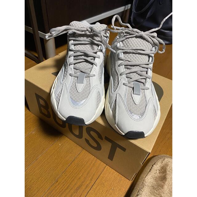 YEEZY BOOST 700 V2 サイズ28センチ