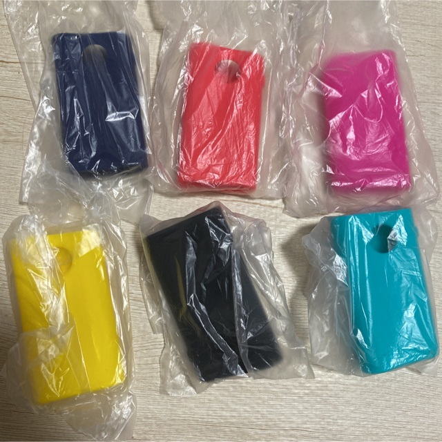 【2つの値段】glo series 2 mini シリコン ケース カバー メンズのファッション小物(タバコグッズ)の商品写真