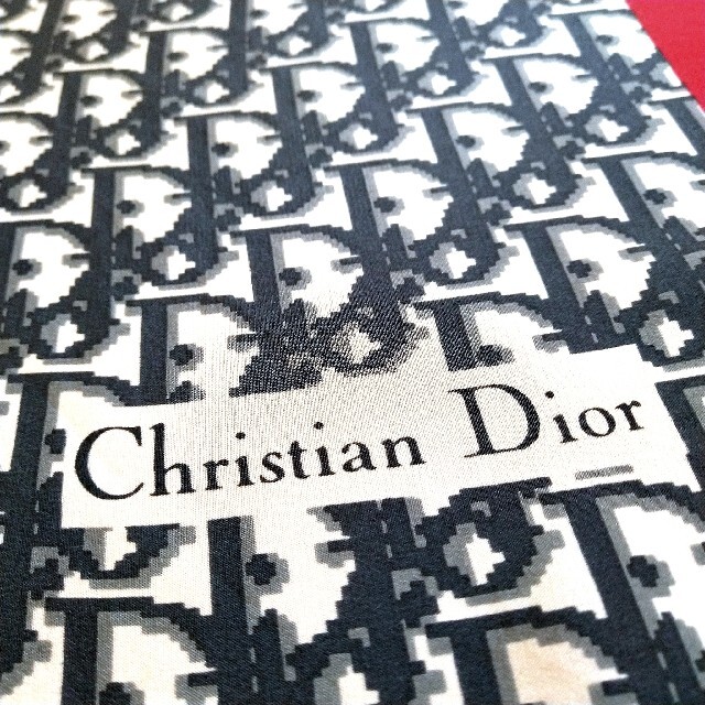 Christian Dior(クリスチャンディオール)のChristian Dior トロッター シルク スカーフ レディースのファッション小物(バンダナ/スカーフ)の商品写真
